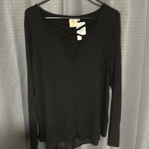 NWT size L Buckle black shirt
